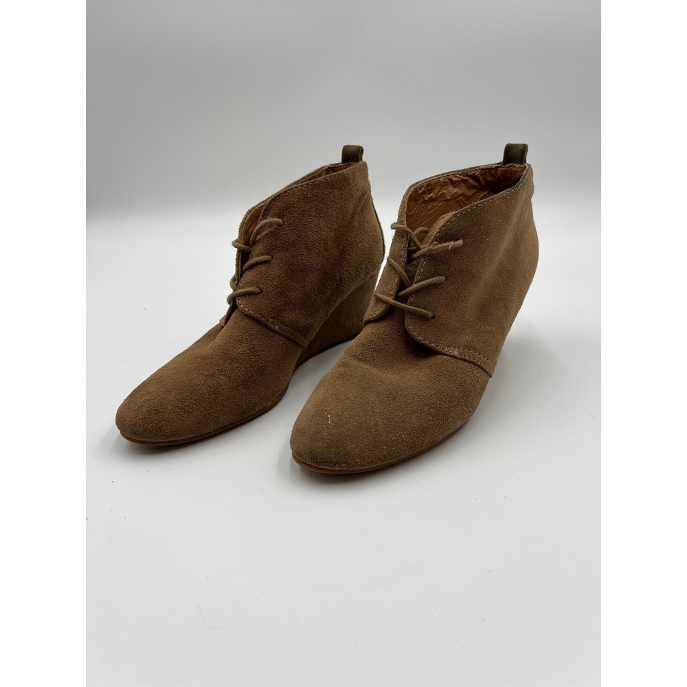 Nine West NWILLUSION Tan Suede Wedge Booties Lace Up Size 9.5M